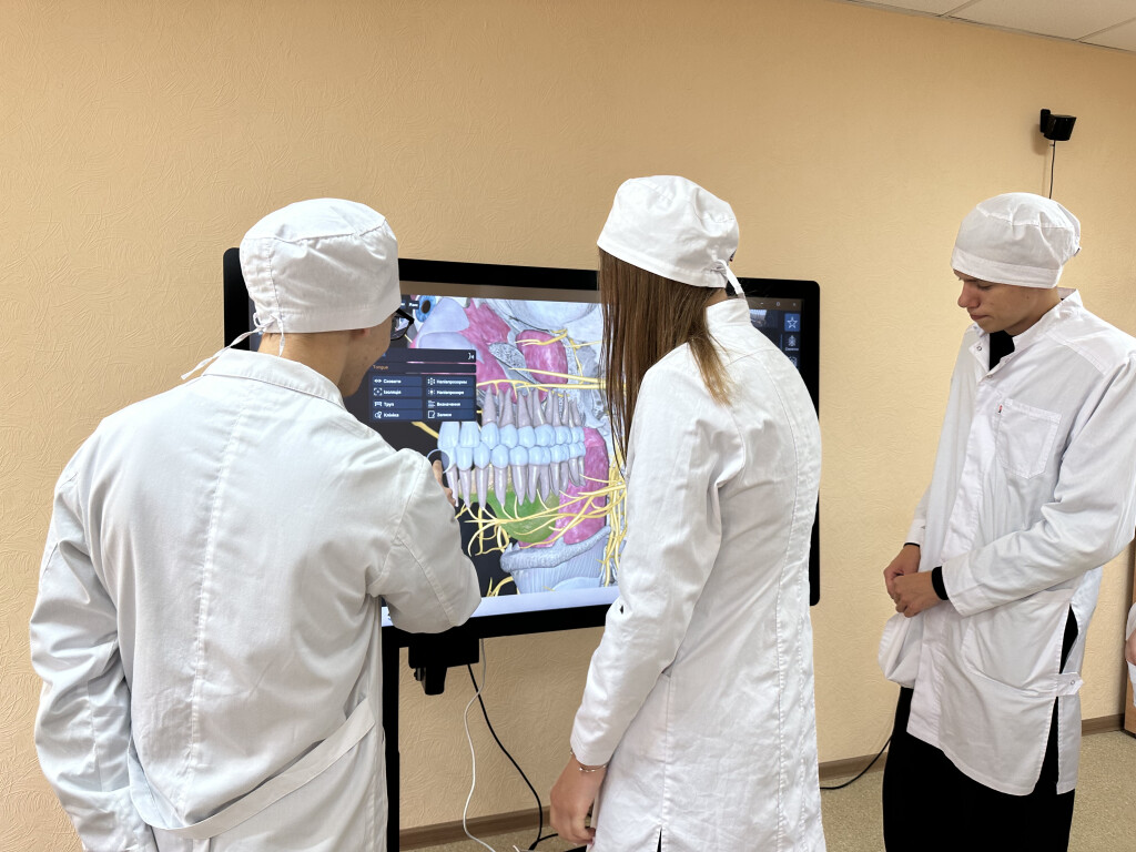 Міжкафедральна співпраця