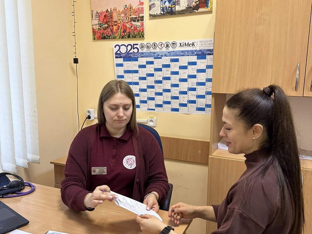 Вчимося, донатимо кров, допомагаємо!