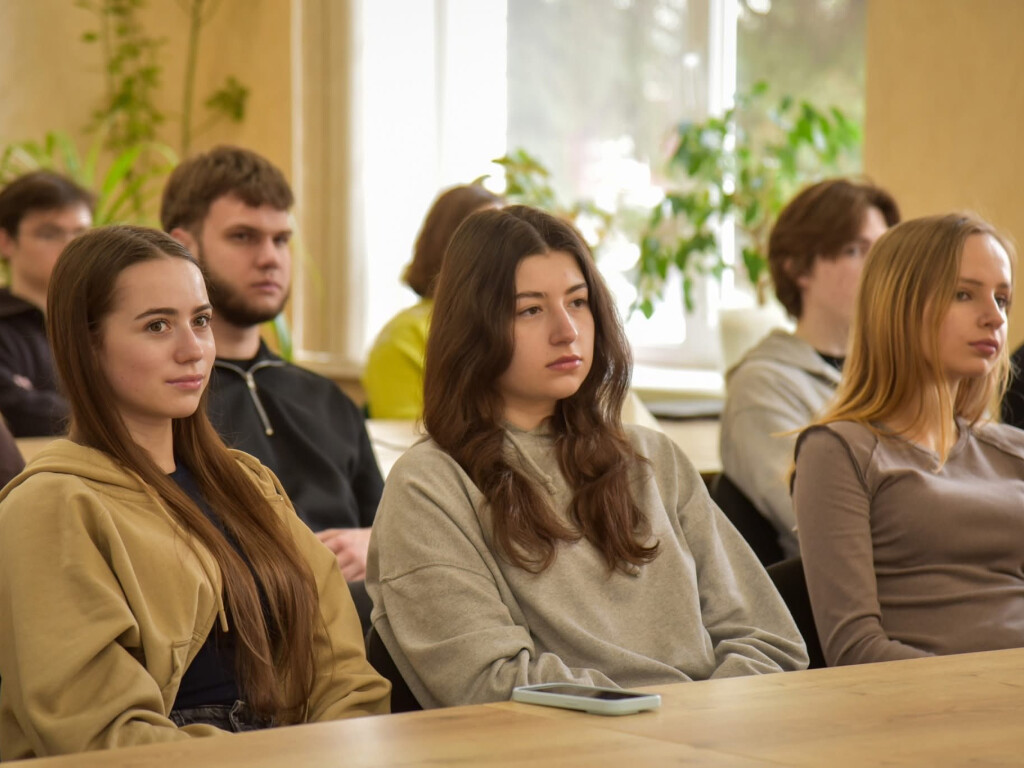 У Всесвітній день письменника